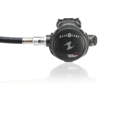 Aqua Lung Titan Regulator,the dive shack, snorkel safari, adelaide, scuba, diving, snorkelling, spearfishing, freediving